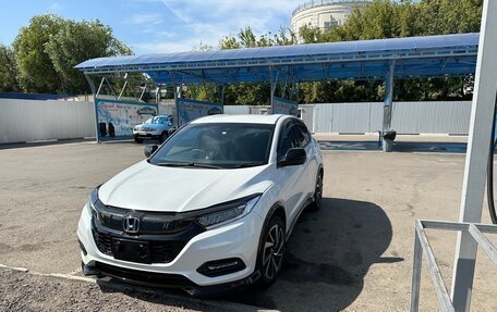 Honda Vezel, 2019 год, 2 150 000 рублей, 14 фотография