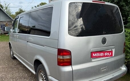 Volkswagen Transporter T5 рестайлинг, 2004 год, 1 150 000 рублей, 2 фотография