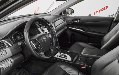 Toyota Camry, 2013 год, 1 745 000 рублей, 9 фотография
