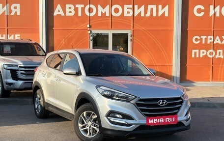 Hyundai Tucson III, 2016 год, 1 900 000 рублей, 3 фотография
