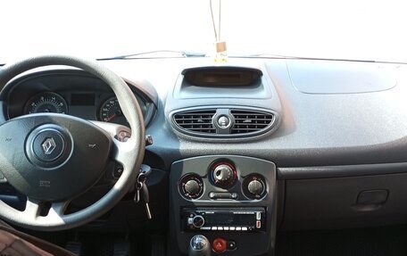 Renault Clio III, 2008 год, 350 000 рублей, 9 фотография