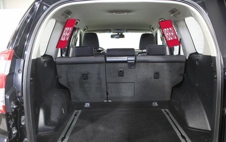 Toyota Land Cruiser Prado 150 рестайлинг 2, 2016 год, 4 000 000 рублей, 12 фотография