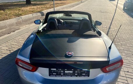 Fiat 124 Spider I, 2017 год, 2 190 000 рублей, 7 фотография