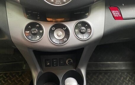 Toyota RAV4, 2006 год, 1 150 000 рублей, 5 фотография