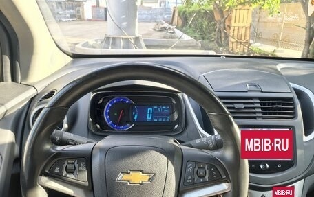 Chevrolet Tracker III, 2015 год, 880 000 рублей, 15 фотография