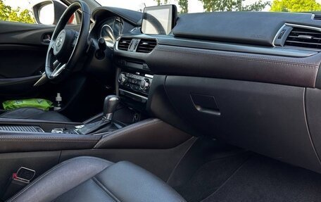 Mazda 6, 2017 год, 1 950 000 рублей, 14 фотография
