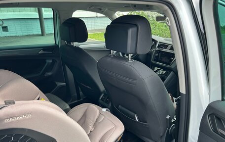 Volkswagen Tiguan II, 2021 год, 2 800 000 рублей, 14 фотография