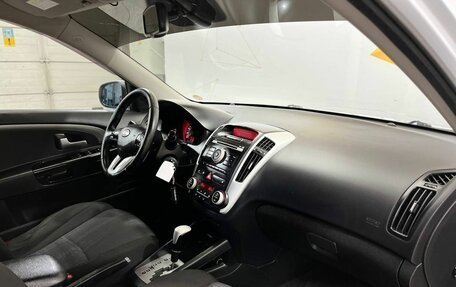 KIA cee'd I рестайлинг, 2010 год, 700 000 рублей, 12 фотография