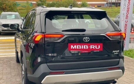 Toyota RAV4, 2025 год, 3 700 000 рублей, 7 фотография
