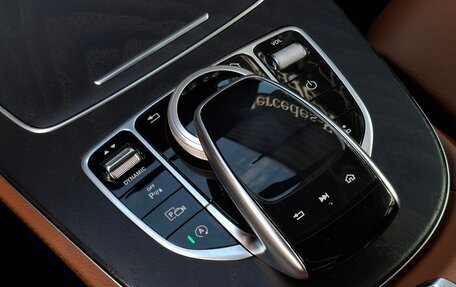Mercedes-Benz E-Класс, 2018 год, 2 990 000 рублей, 15 фотография