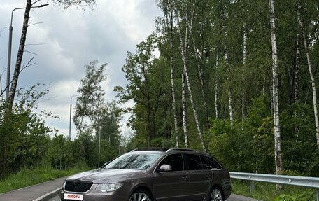 Skoda Superb III рестайлинг, 2011 год, 1 260 000 рублей, 6 фотография