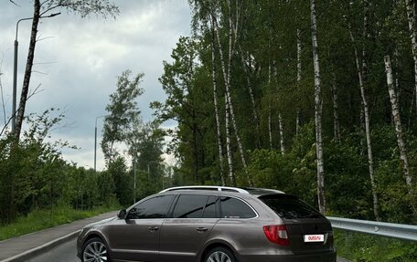 Skoda Superb III рестайлинг, 2011 год, 1 260 000 рублей, 11 фотография