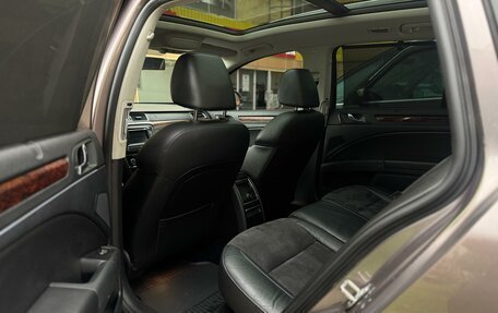 Skoda Superb III рестайлинг, 2011 год, 1 260 000 рублей, 18 фотография