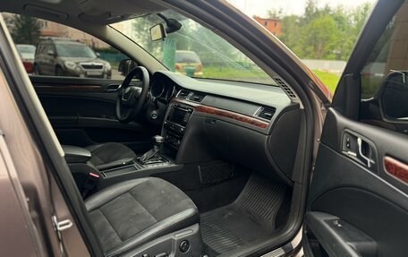 Skoda Superb III рестайлинг, 2011 год, 1 260 000 рублей, 20 фотография
