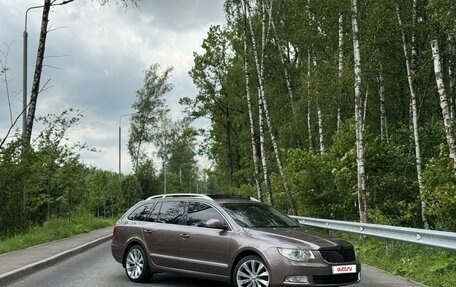 Skoda Superb III рестайлинг, 2011 год, 1 260 000 рублей, 3 фотография
