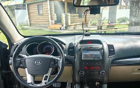 KIA Sorento II рестайлинг, 2011 год, 1 348 000 рублей, 3 фотография