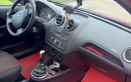 Ford Fiesta, 2007 год, 310 000 рублей, 10 фотография