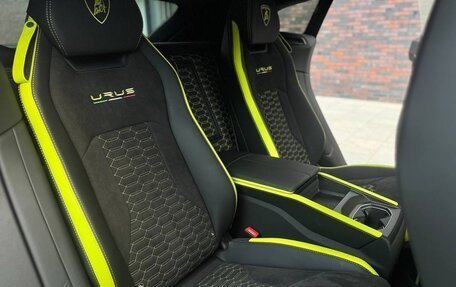 Lamborghini Urus I, 2022 год, 29 500 000 рублей, 7 фотография