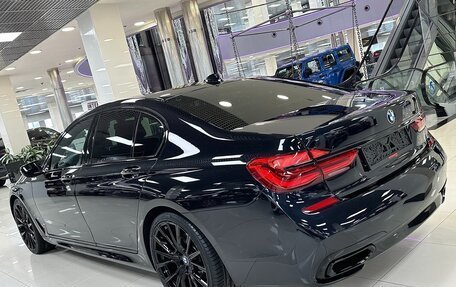 BMW 7 серия, 2018 год, 4 499 000 рублей, 10 фотография