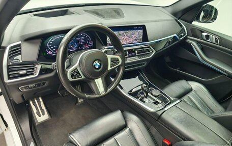 BMW X5, 2019 год, 5 600 000 рублей, 7 фотография