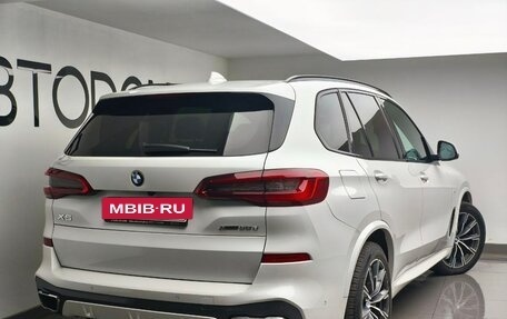 BMW X5, 2019 год, 5 600 000 рублей, 3 фотография