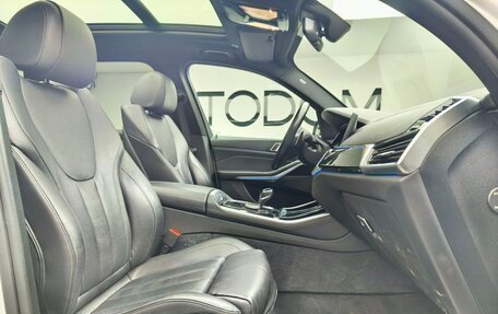 BMW X5, 2019 год, 5 600 000 рублей, 15 фотография