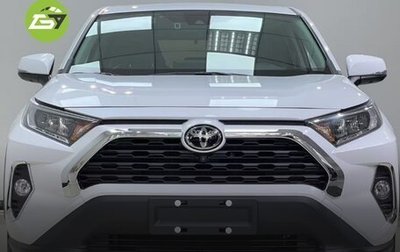 Toyota RAV4, 2021 год, 2 400 000 рублей, 1 фотография