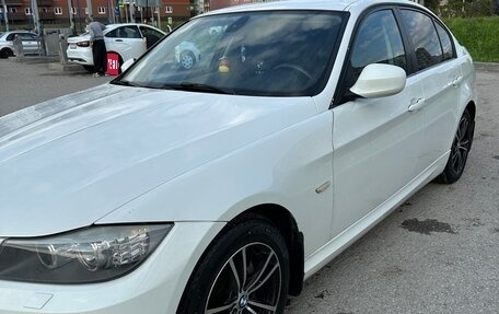 BMW 3 серия, 2011 год, 1 150 000 рублей, 1 фотография