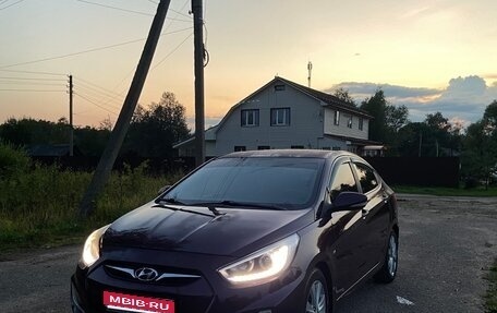 Hyundai Solaris II рестайлинг, 2013 год, 849 000 рублей, 1 фотография
