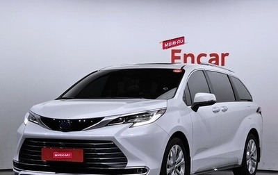 Toyota Sienna, 2022 год, 4 350 015 рублей, 1 фотография