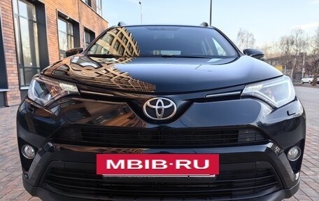 Toyota RAV4, 2017 год, 2 250 000 рублей, 9 фотография