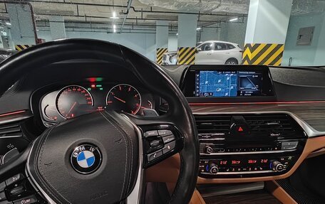 BMW 5 серия, 2018 год, 3 180 000 рублей, 16 фотография