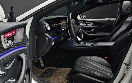 Mercedes-Benz CLS, 2022 год, 4 670 015 рублей, 7 фотография