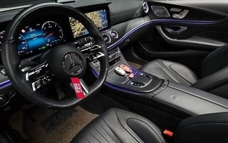 Mercedes-Benz CLS, 2022 год, 4 670 015 рублей, 5 фотография
