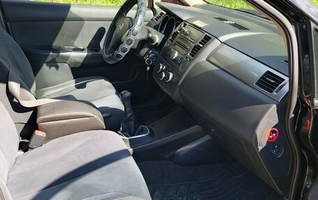 Nissan Tiida, 2007 год, 470 000 рублей, 17 фотография
