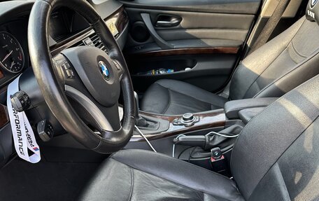 BMW 3 серия, 2011 год, 1 150 000 рублей, 15 фотография