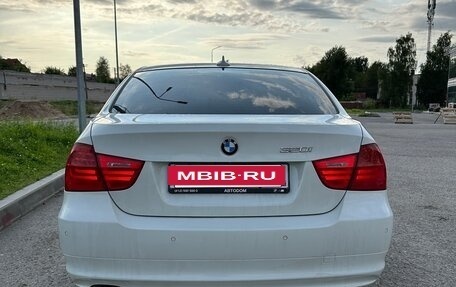 BMW 3 серия, 2011 год, 1 150 000 рублей, 3 фотография