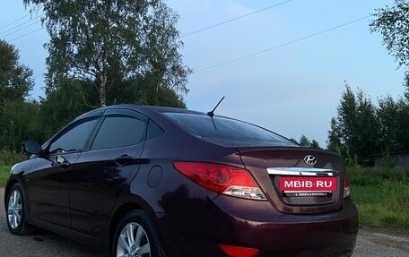 Hyundai Solaris II рестайлинг, 2013 год, 849 000 рублей, 5 фотография