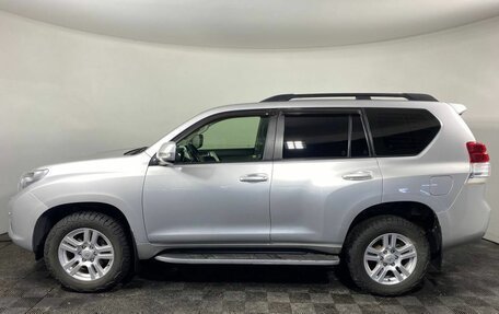 Toyota Land Cruiser Prado 150 рестайлинг 2, 2012 год, 2 350 000 рублей, 8 фотография
