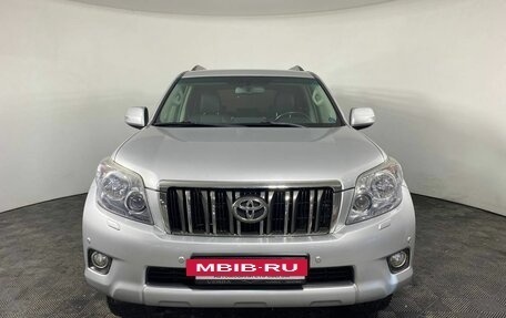 Toyota Land Cruiser Prado 150 рестайлинг 2, 2012 год, 2 350 000 рублей, 2 фотография