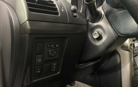 Toyota Land Cruiser Prado 150 рестайлинг 2, 2012 год, 2 350 000 рублей, 14 фотография