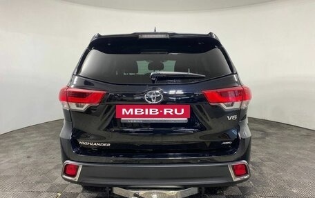 Toyota Highlander III, 2019 год, 3 750 000 рублей, 6 фотография