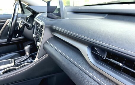 Lexus RX IV рестайлинг, 2019 год, 4 390 000 рублей, 24 фотография
