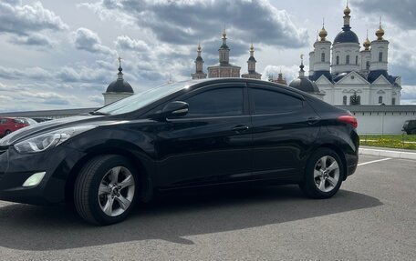 Hyundai Elantra V, 2013 год, 1 250 000 рублей, 2 фотография