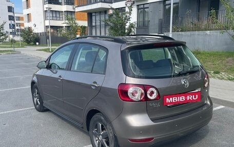 Volkswagen Golf Plus II, 2011 год, 900 000 рублей, 4 фотография