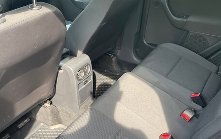 Volkswagen Golf Plus II, 2011 год, 900 000 рублей, 10 фотография