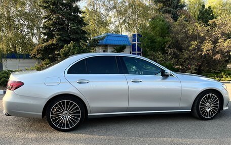 Mercedes-Benz E-Класс, 2020 год, 4 550 000 рублей, 7 фотография