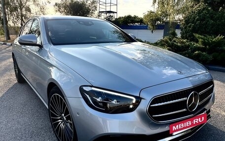 Mercedes-Benz E-Класс, 2020 год, 4 550 000 рублей, 6 фотография