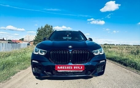 BMW X5, 2020 год, 9 250 000 рублей, 2 фотография