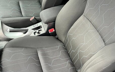 Toyota Auris II, 2012 год, 1 050 000 рублей, 13 фотография